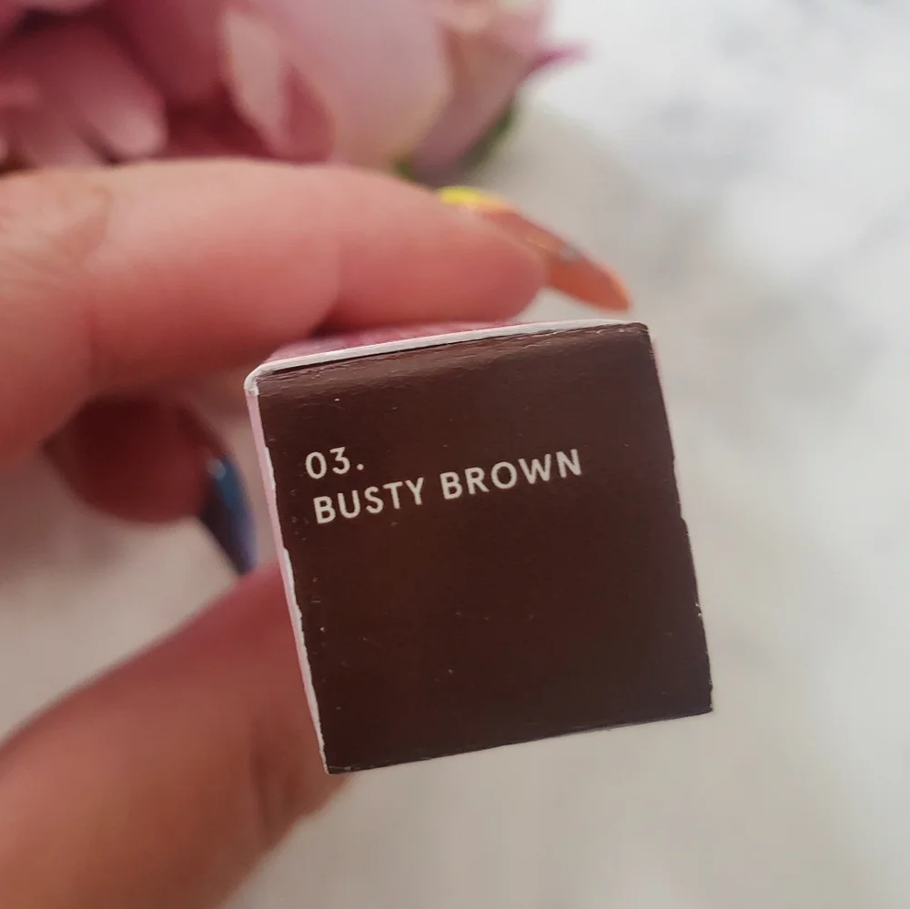 ONE/SIZE Busty Liquid Eyeliner - Brown
